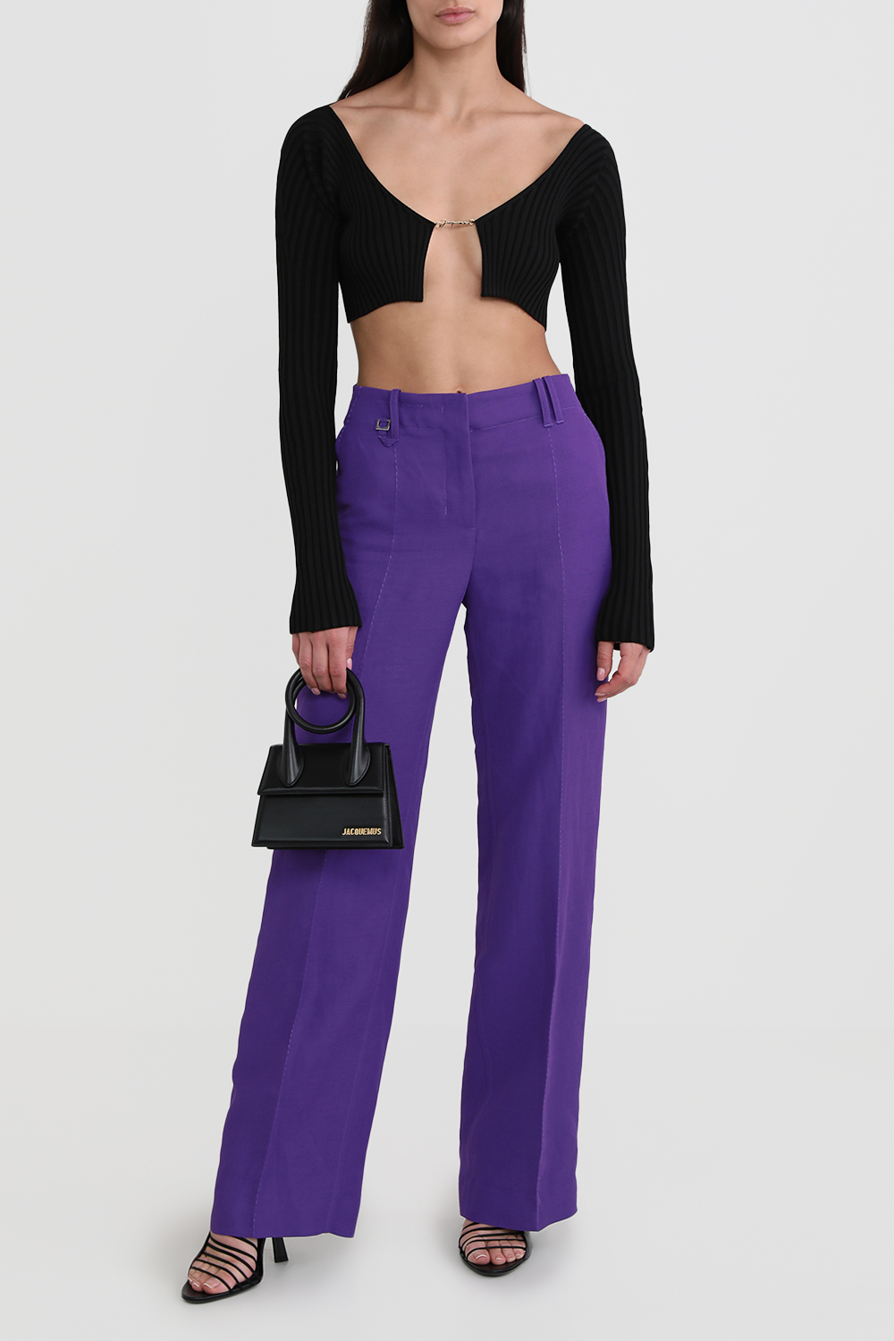 סריג פראלו שחור עם אלמנט מוזהב